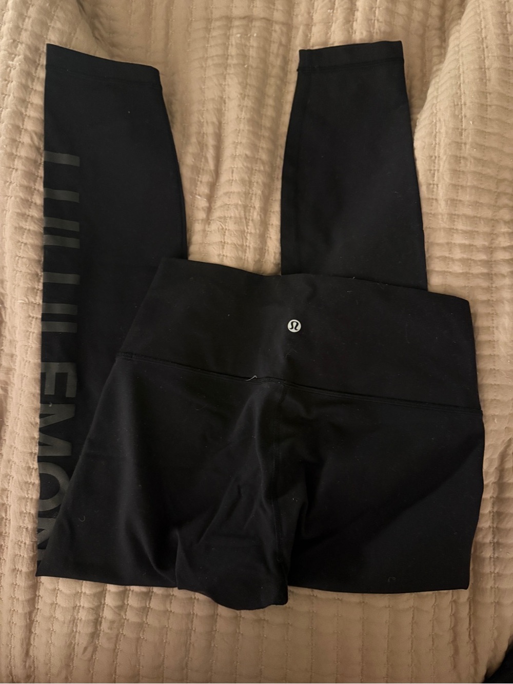 Lululemon Size 8 Black